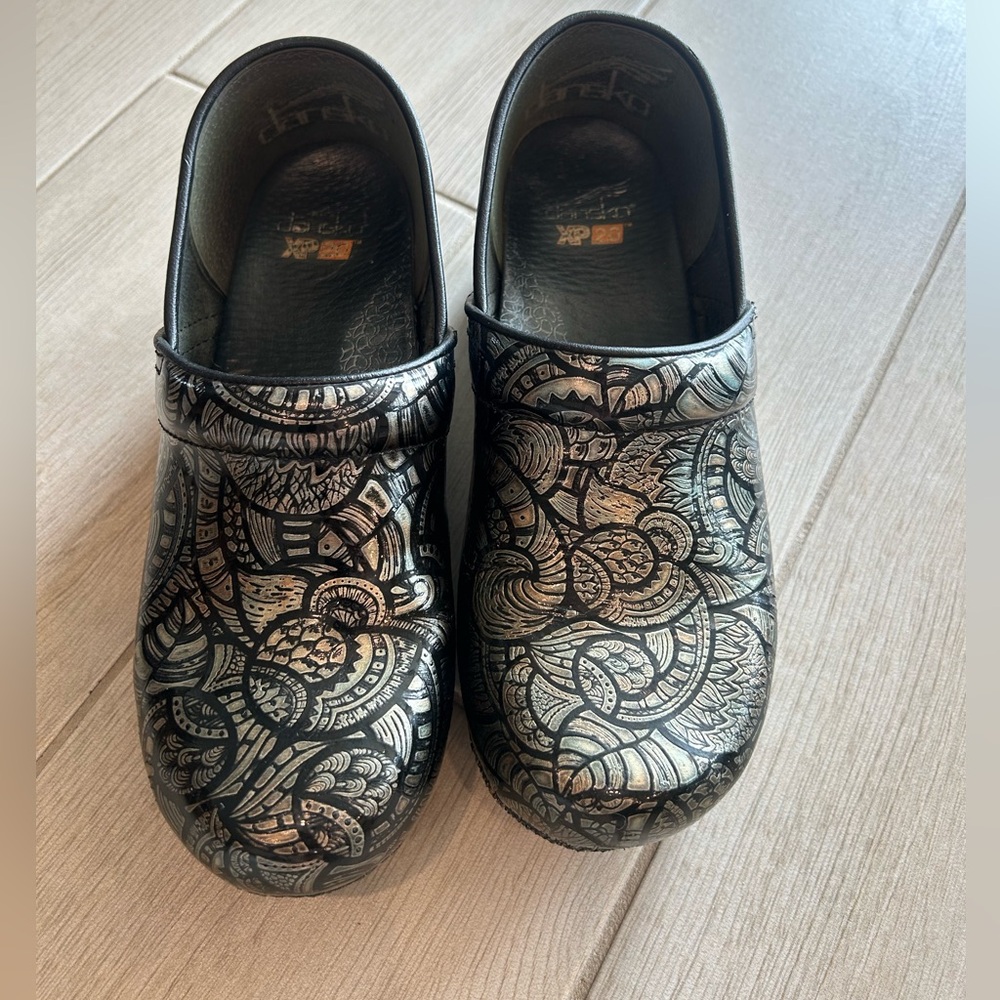 Dansko Black and Gold Textured Clogs